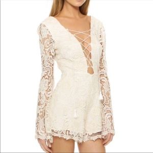 The jetset Diaries Pisa Lace Romper